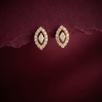 0.44 Ct EARRINGS with the Purity of 18K