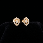 0.4 Ct EARRINGS with the Purity of 18K