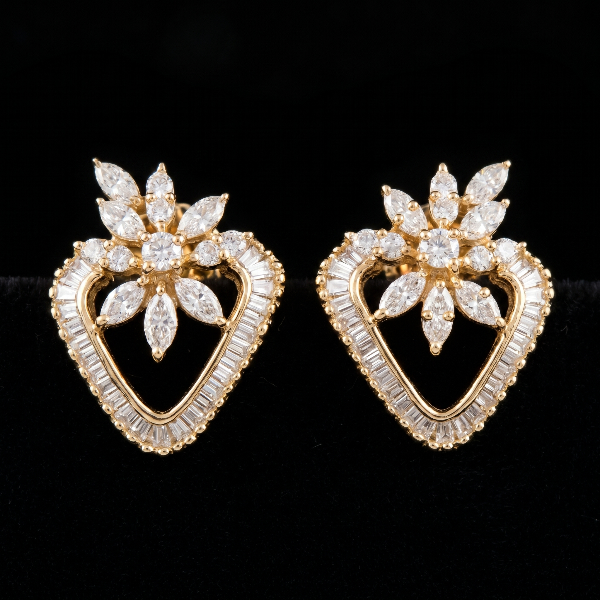 1.07Ct of Earring  With the Purity of 18K