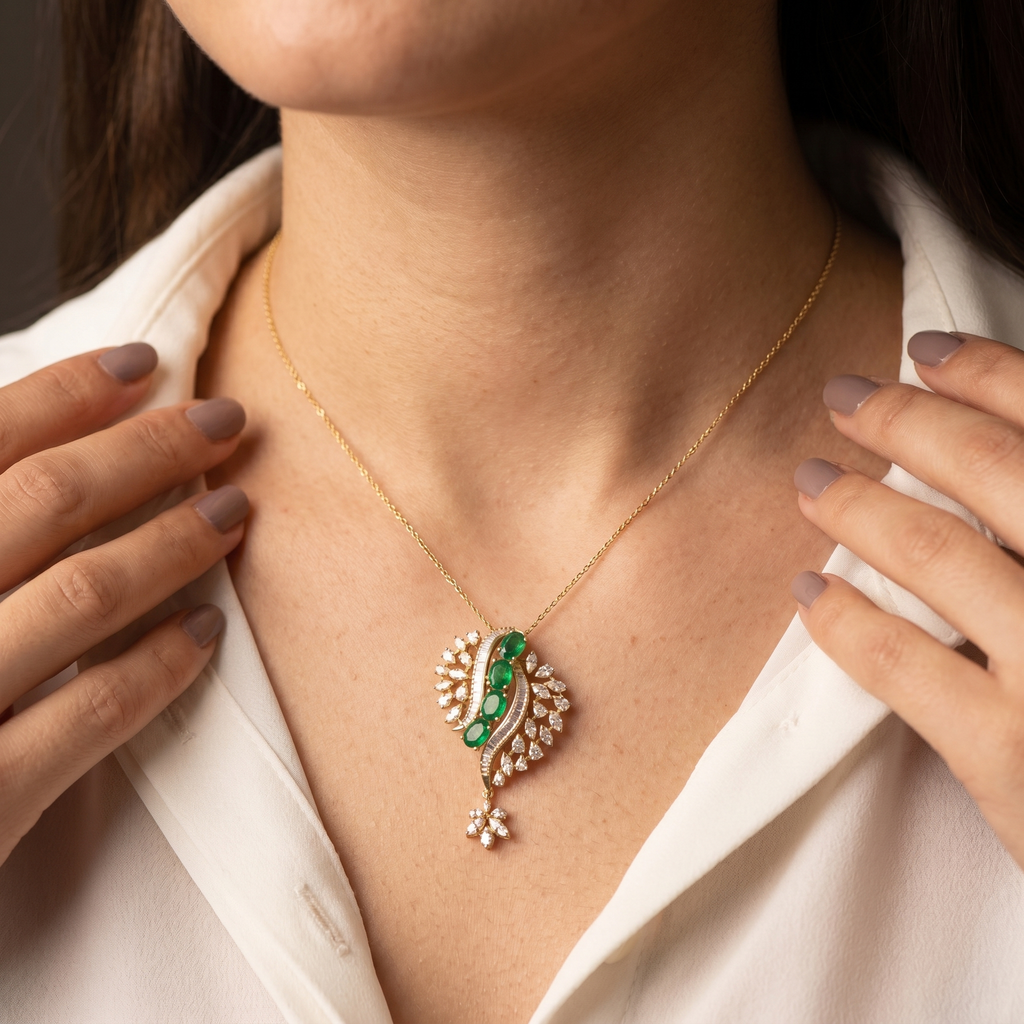 4.19Ct of Locket With Purity of 18K