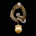 13.87Ct of Locket With Purity of 18K