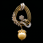 13.87Ct of Locket With Purity of 18K