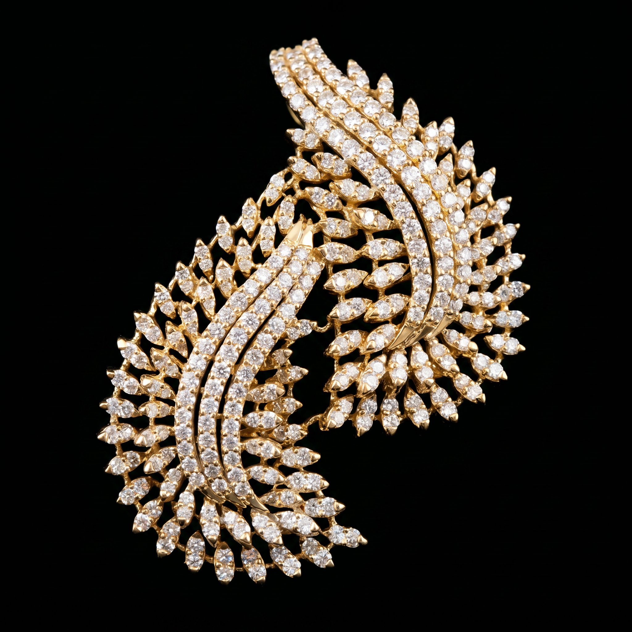 4.93Ct of Locket With Purity of 18K