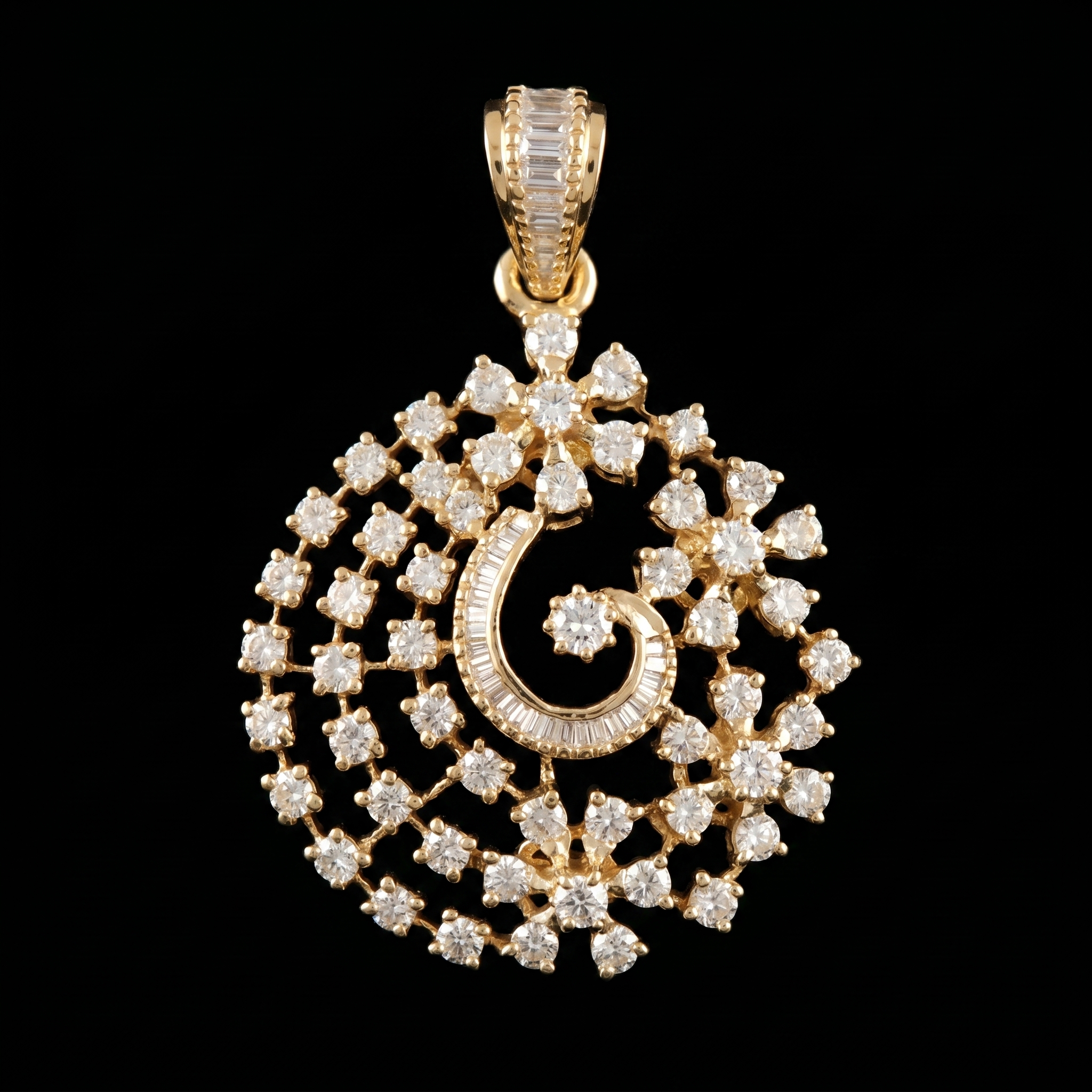 1.72Ct of Locket With Purity of 18K