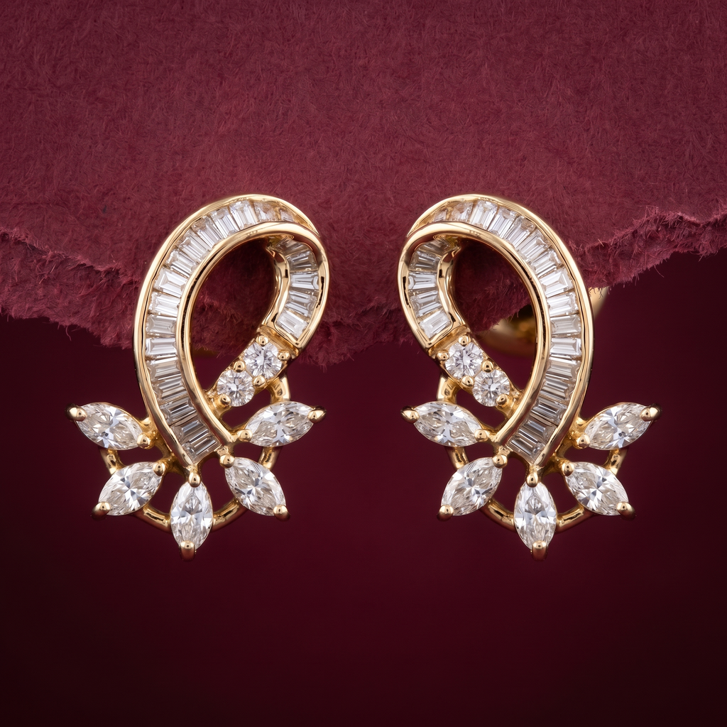 0.45Ct of Locket Earring With Purity of 18K