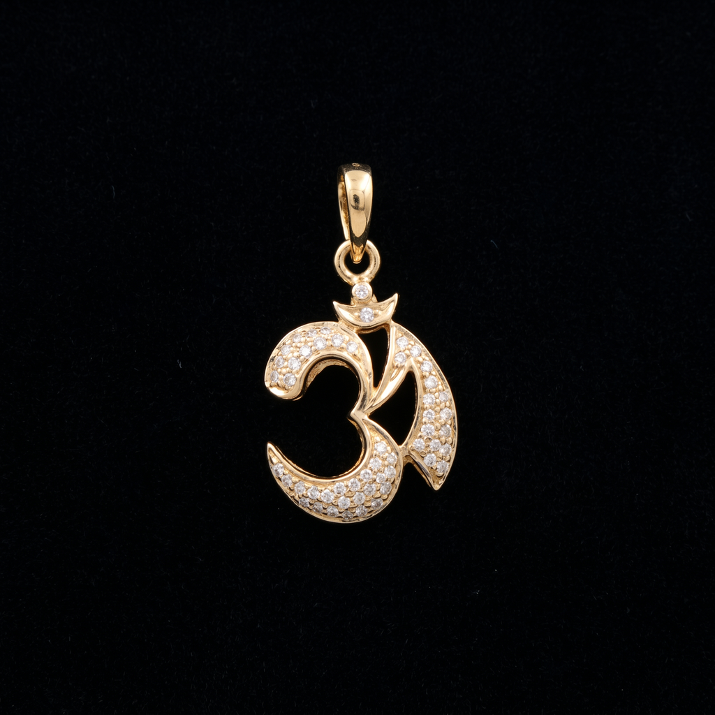 0.37 Ct GODLOCKET with the Purity of 18K