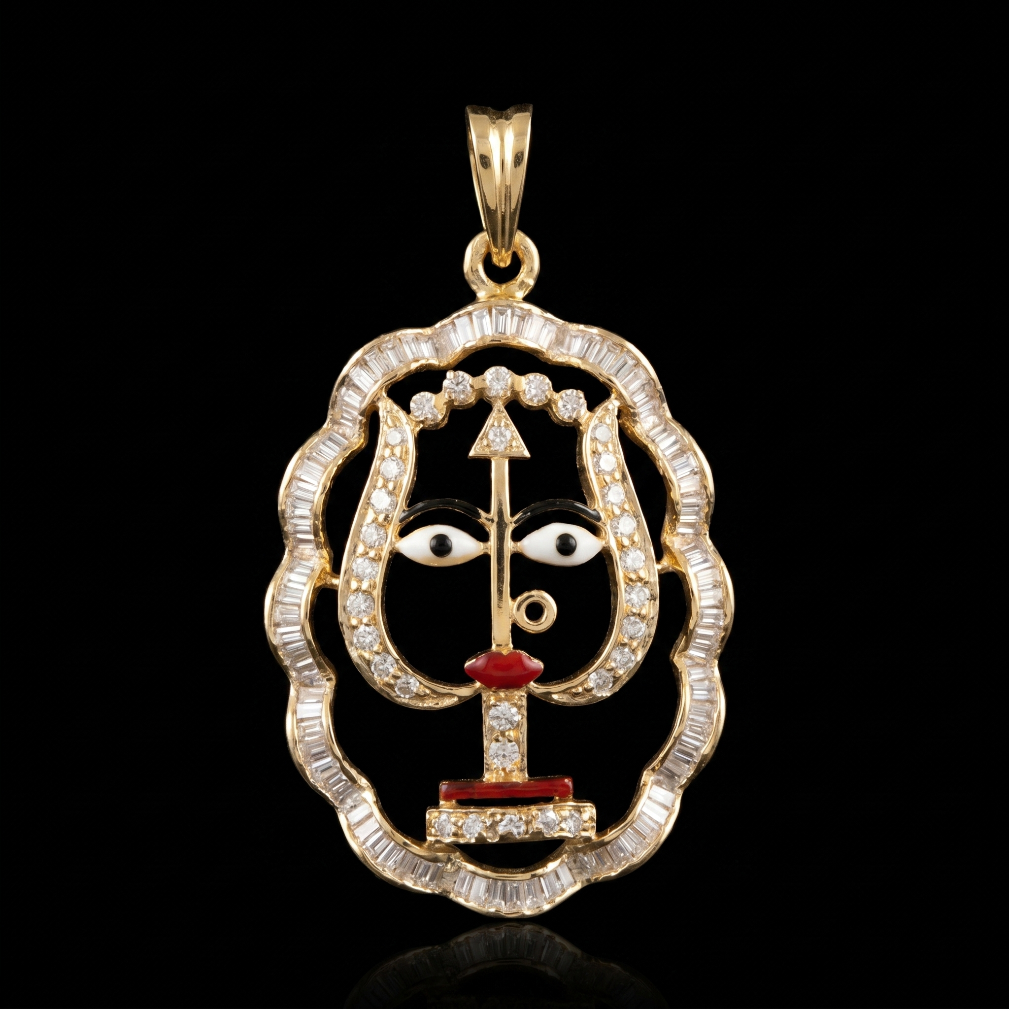 0.9 Ct GODLOCKET with the Purity of 18K