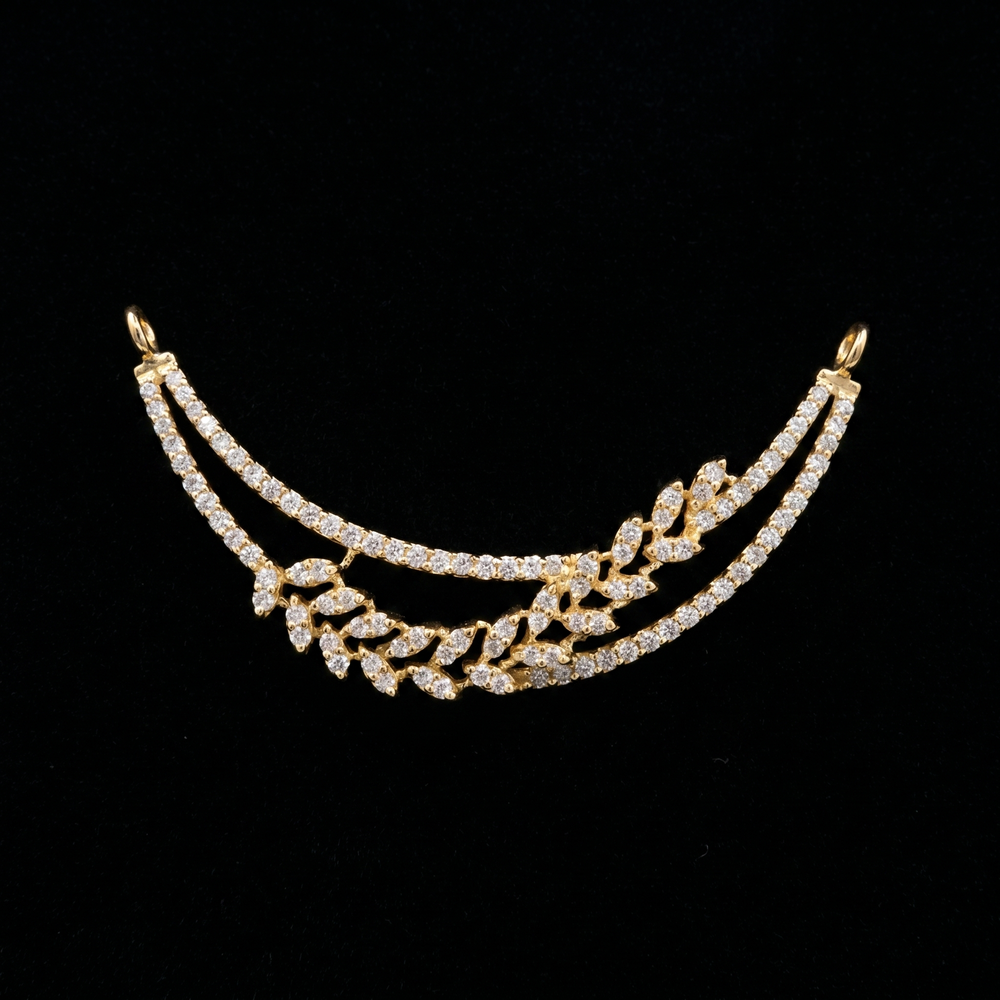 1.36Ct of Pendant With the Purity of 18K