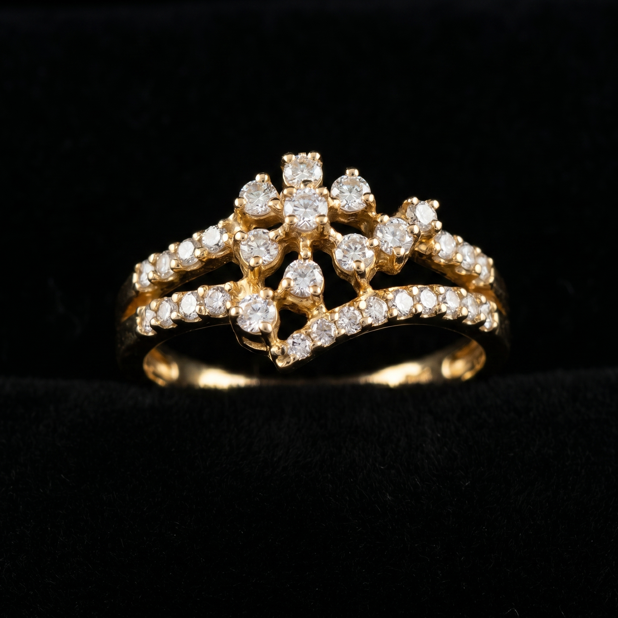 1.3Ct of Ring With the Purity of 18K