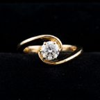1.5Ct of Ring with the Purity of 18K