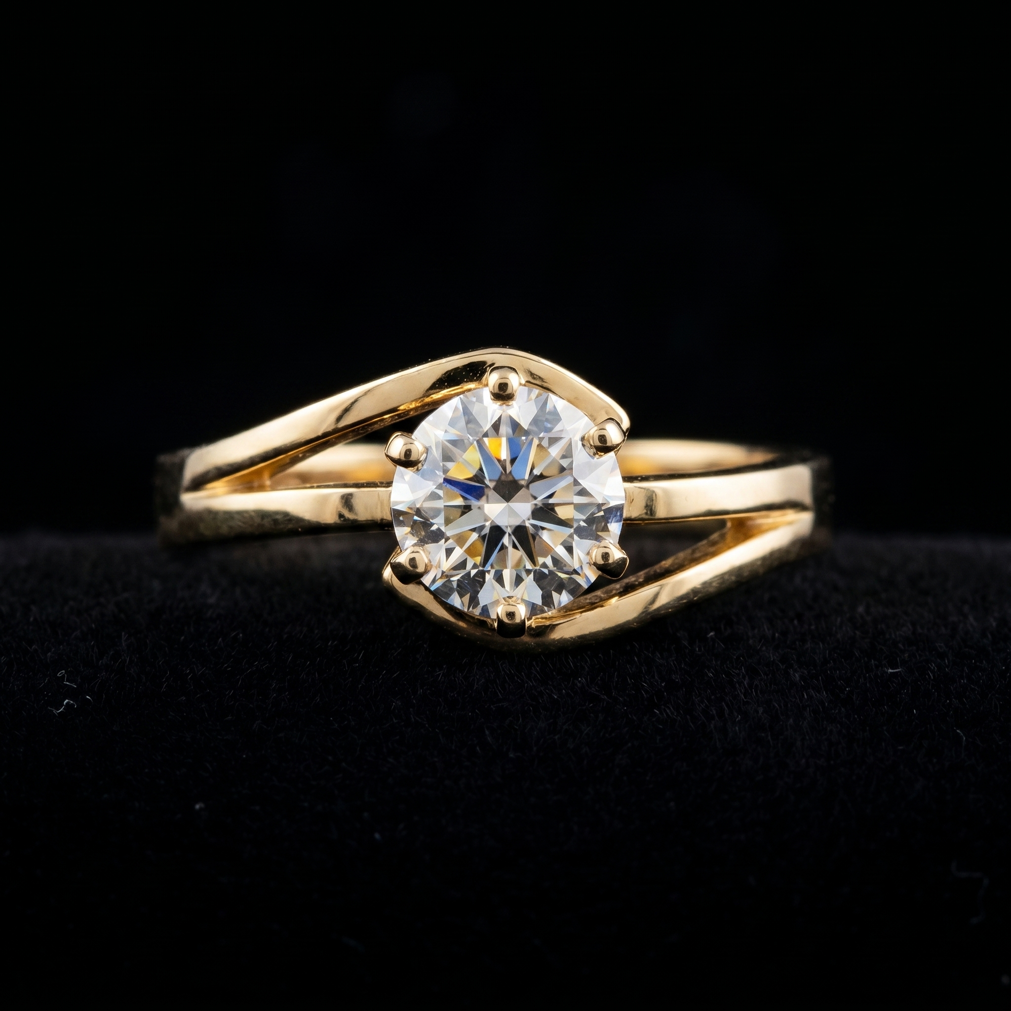 3.5Ct of Ring With the Purity of 18K