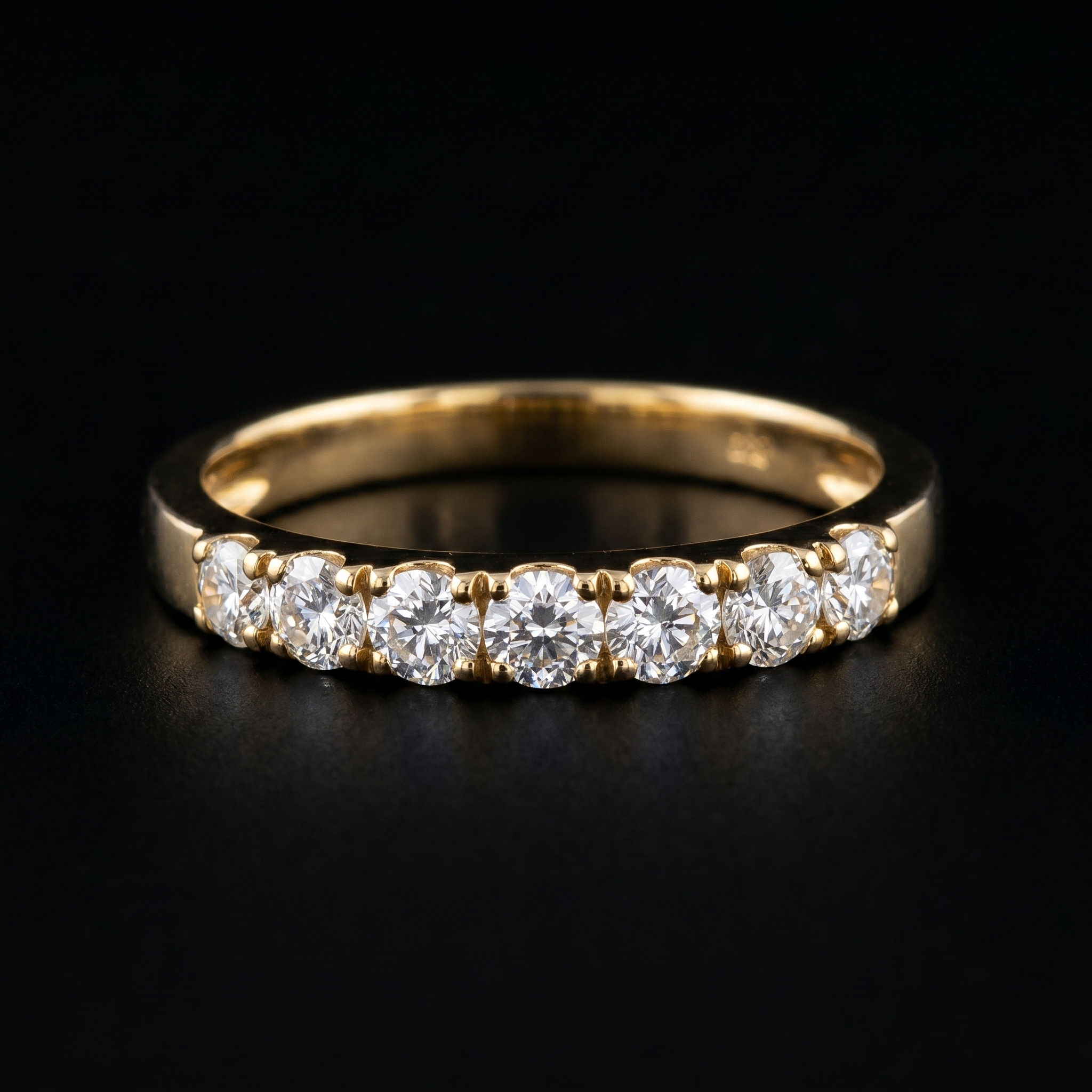 0.65Ct of Ring With the Purity of 18K