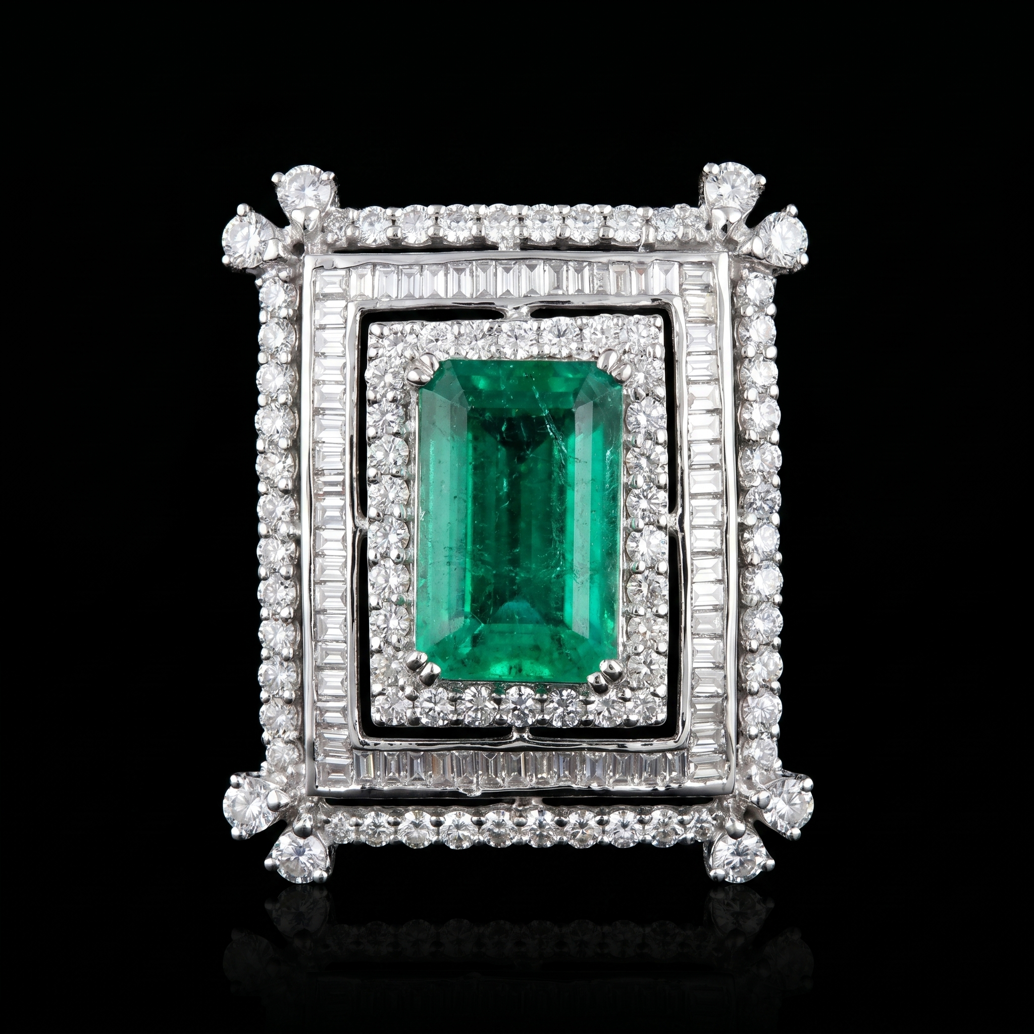 9.64Ct of Locket With the Purity of 18K