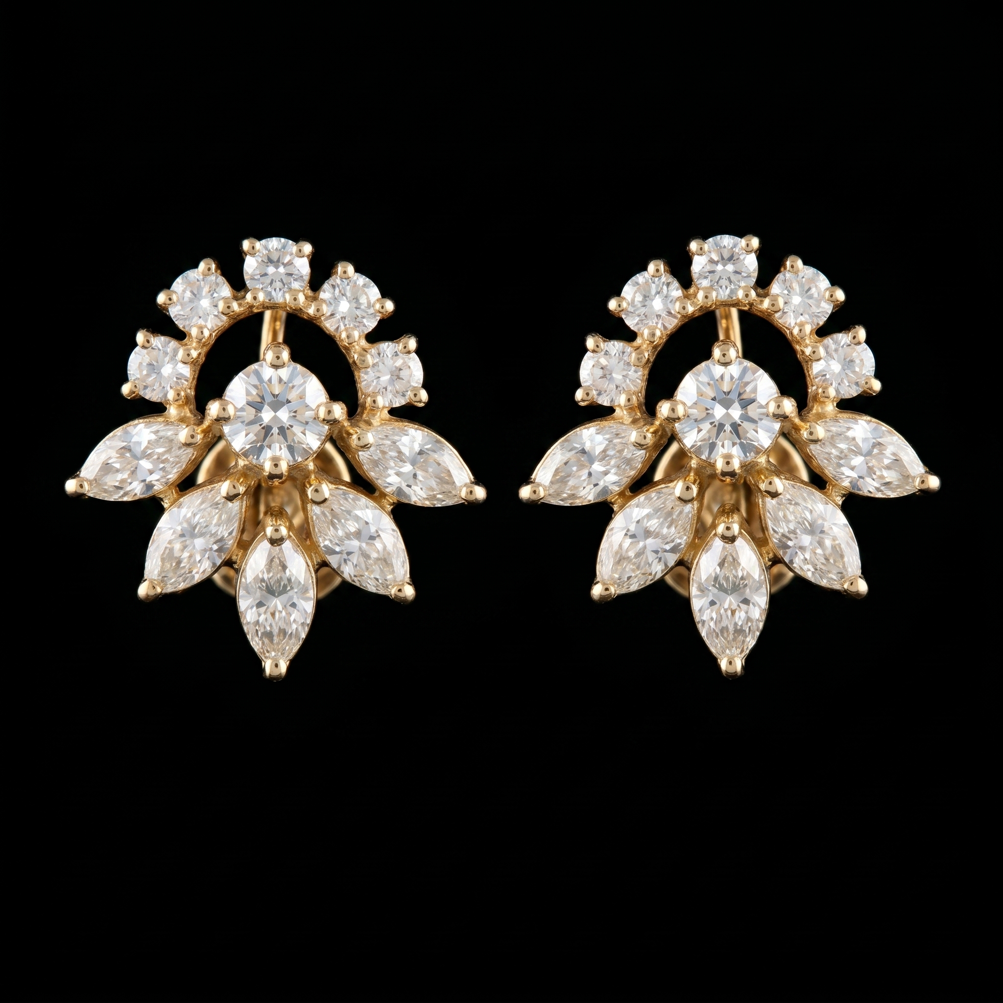 2.21Ct of Earring  With the Purity of 18K