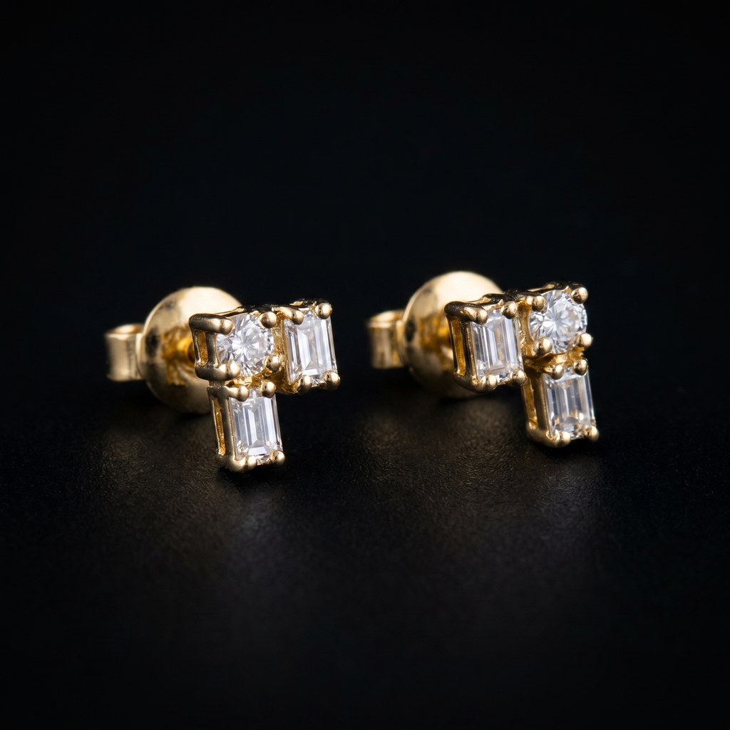 0.78Ct of Earring  With the Purity of 18K