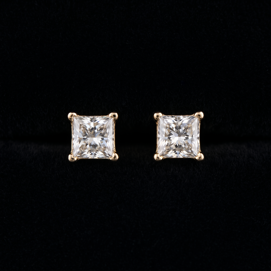 0.63Ct of Earring  With the Purity of 18K