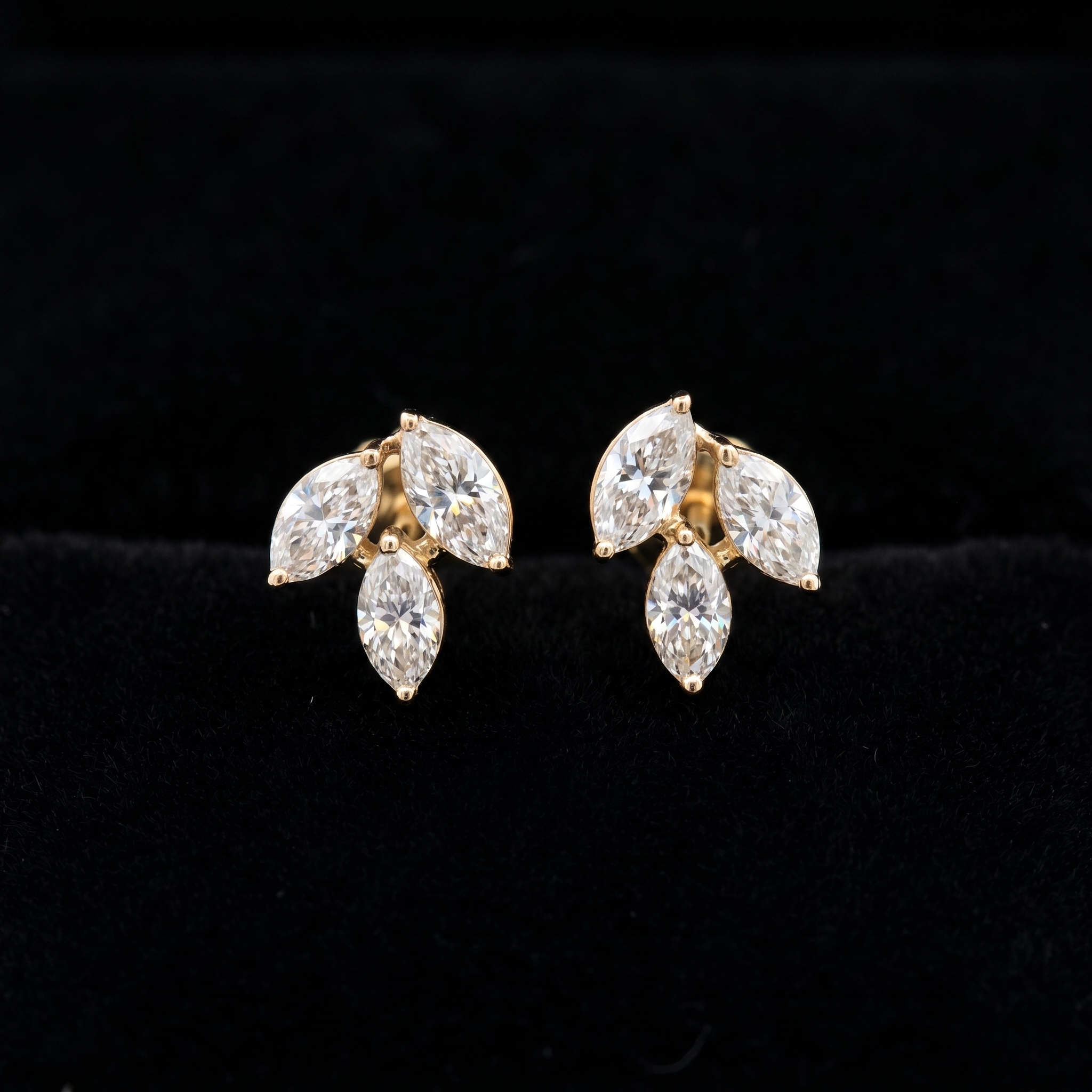 2.06Ct of Earring  With the Purity of 18K