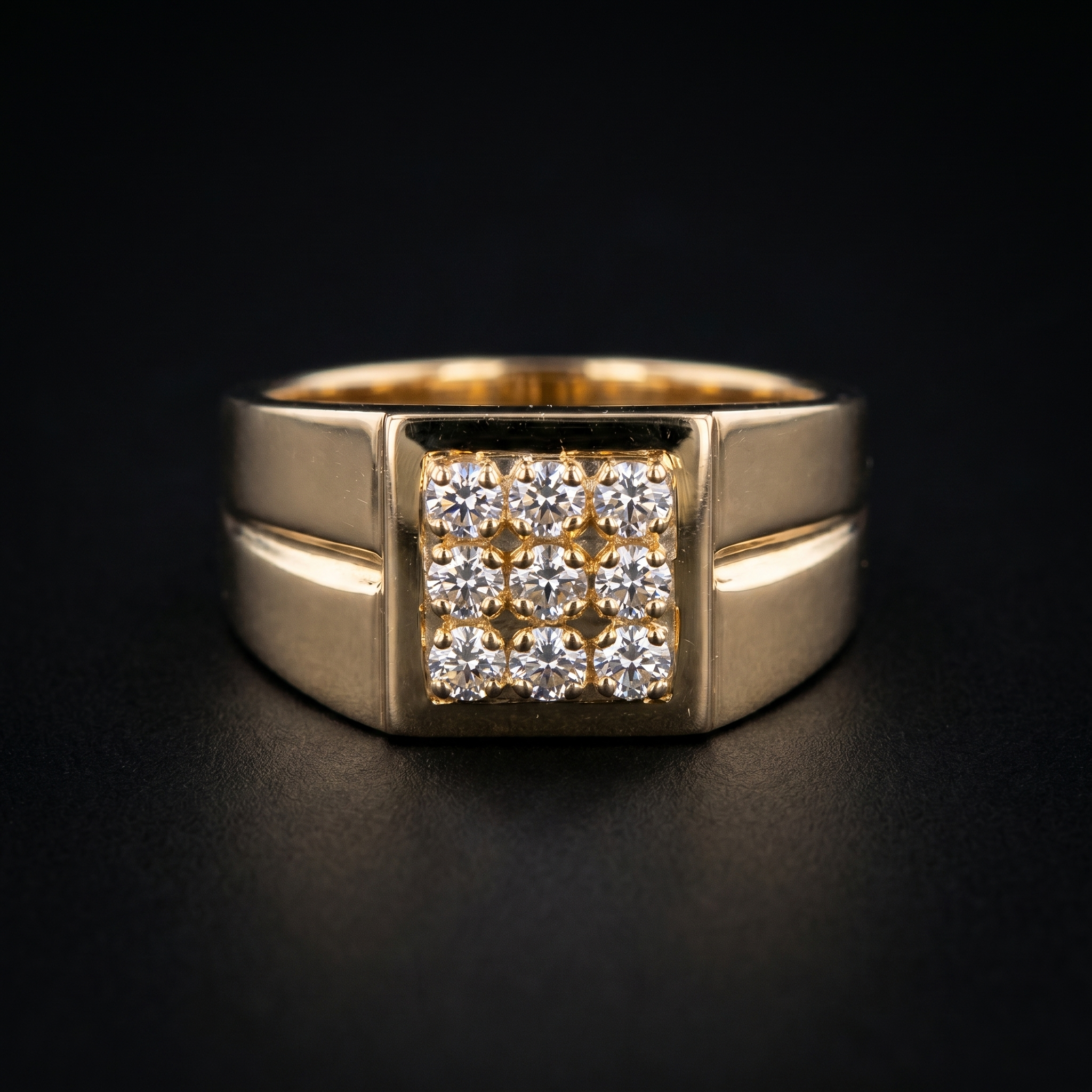 0.34Ct of Mens Ring With the Purity of 18K