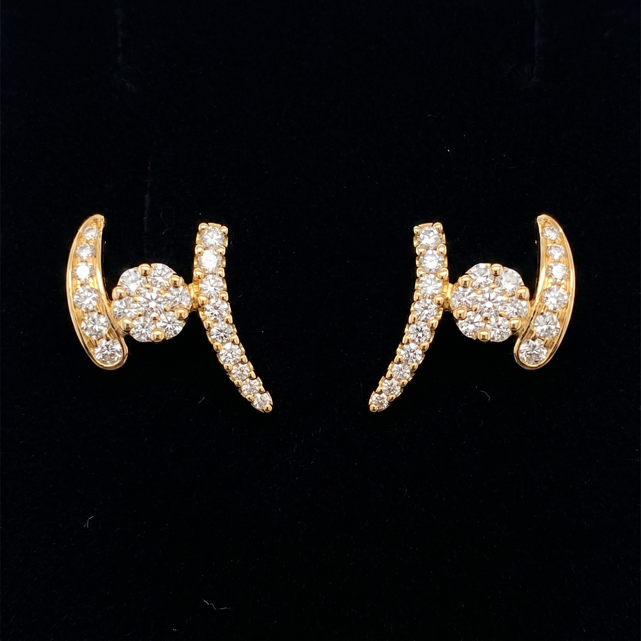 1.5Ct of Earring With the Purity of 18K