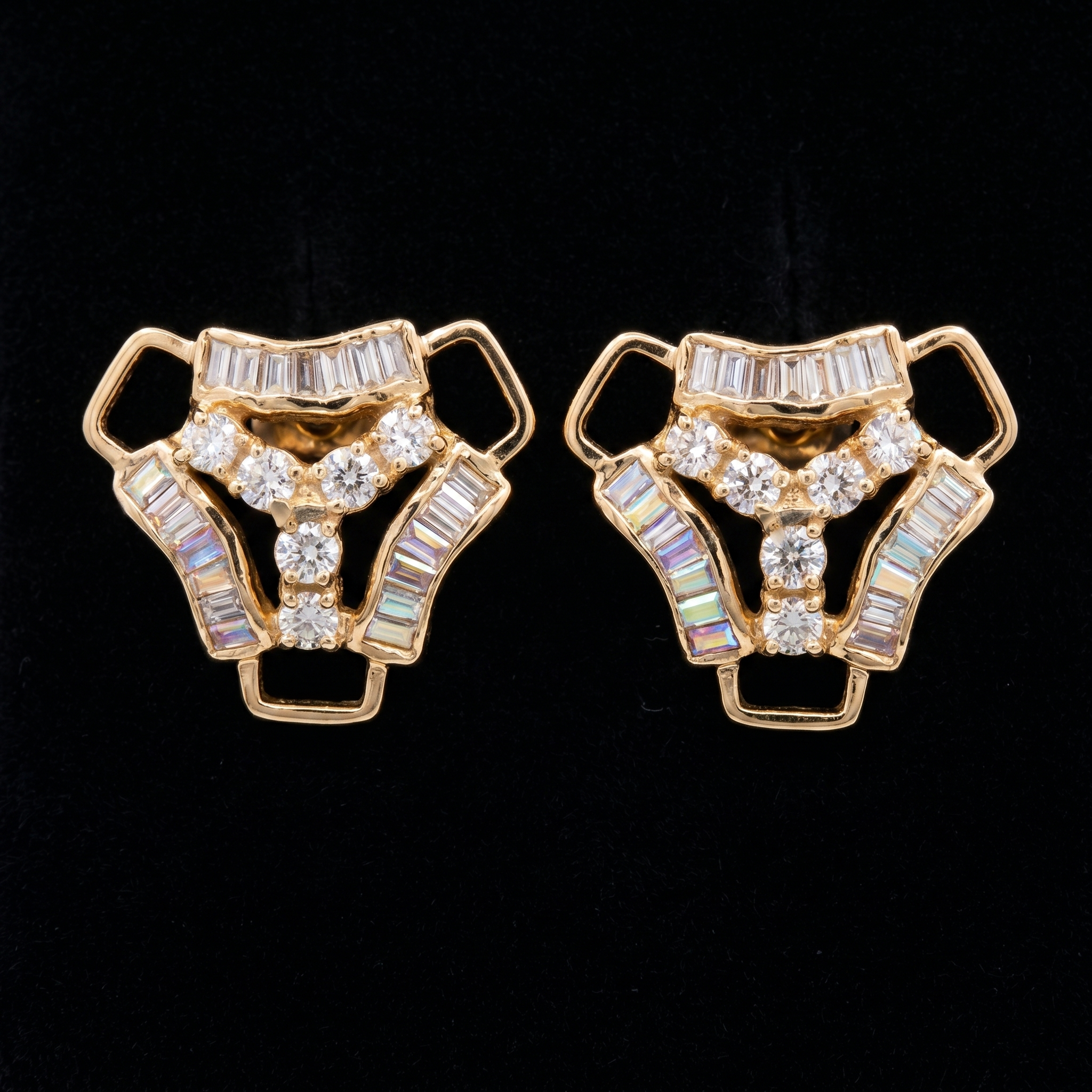 1.5Ct of Earring With the Purity of 18K