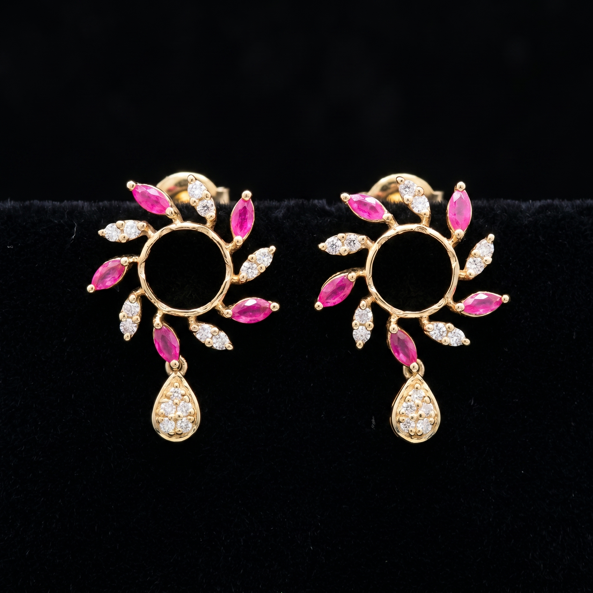 1.46Ct of Earring With the Purity of 18K