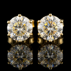 4Ct of Earring With the Purity of 18K