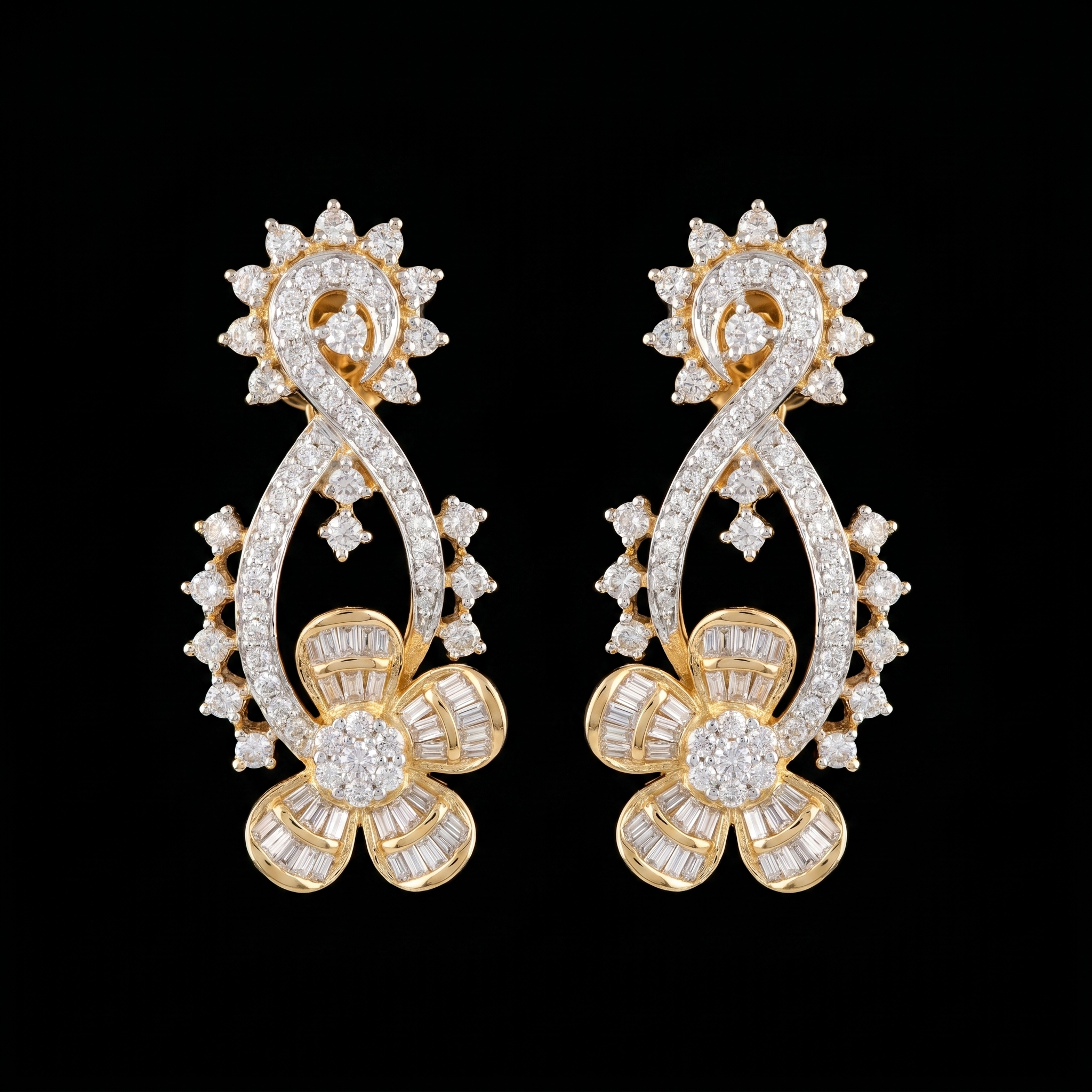 3.76Ct of Necklace Earring With the Purity of 14K