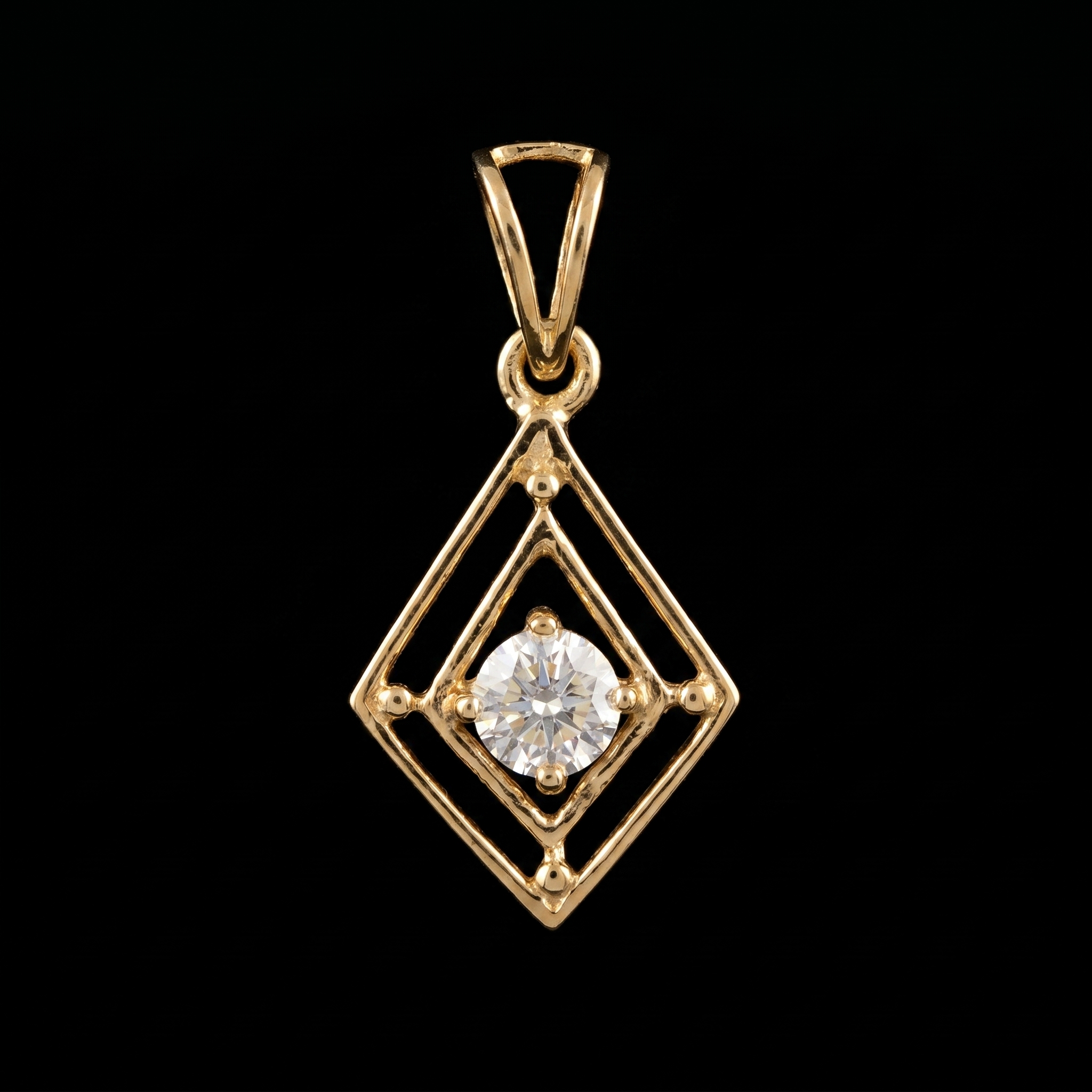 1Ct of Locket With the Purity of 18K