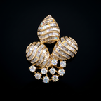 2.92Ct of Locket with the Purity of 18K