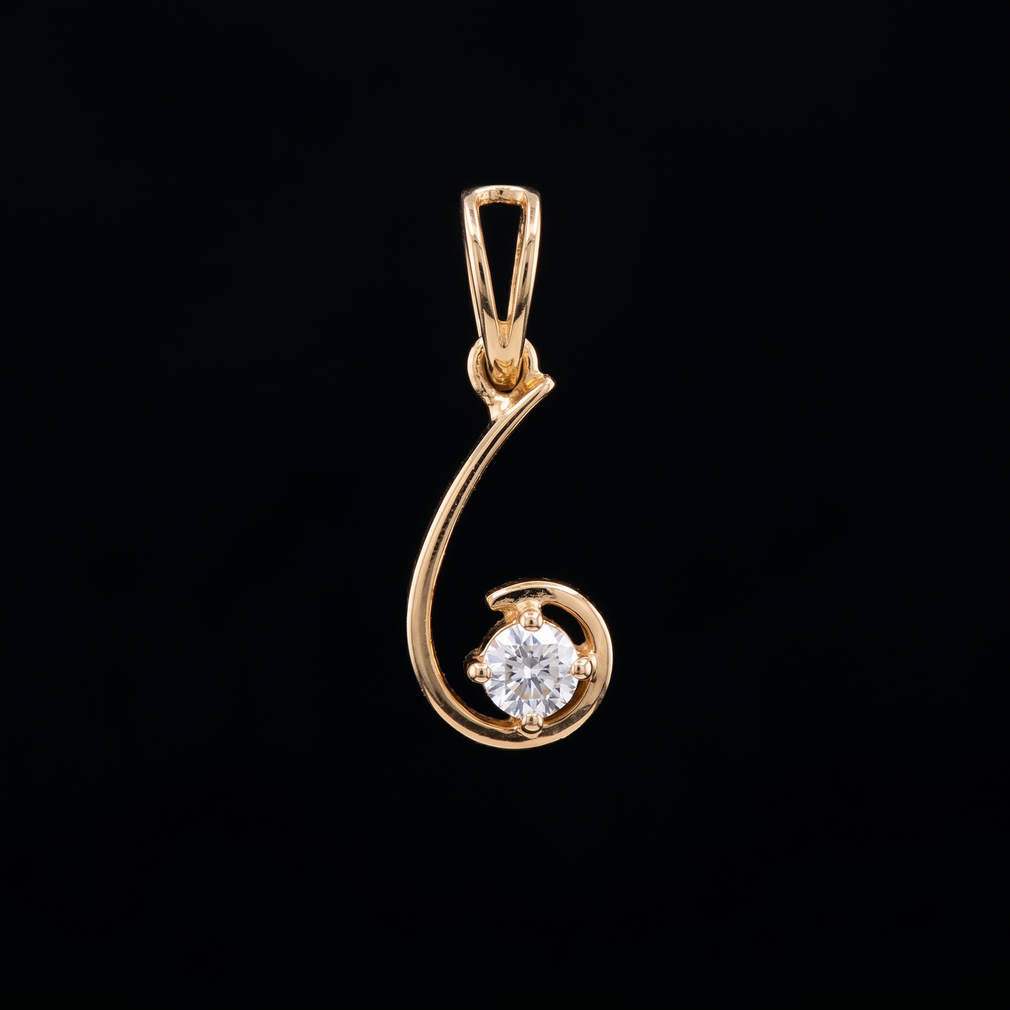 1.5Ct of Locket With the Purity of 18K