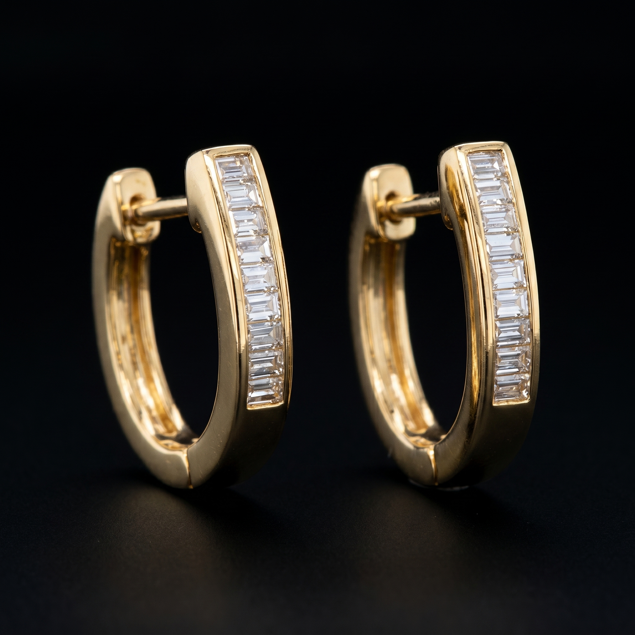 0.12Ct of Earring With The Purity of 18K