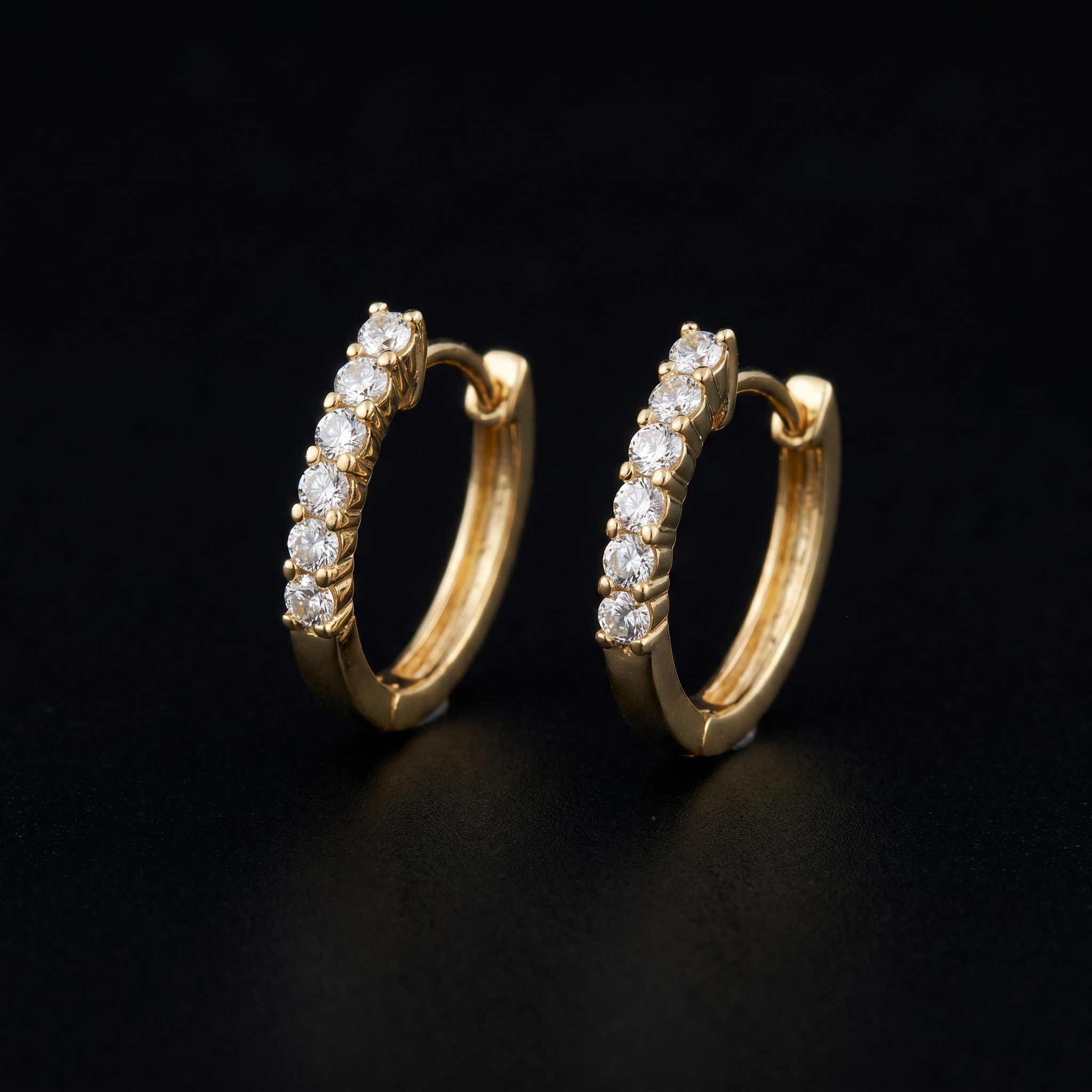 0.40Ct of Earring With The Purity of 18K