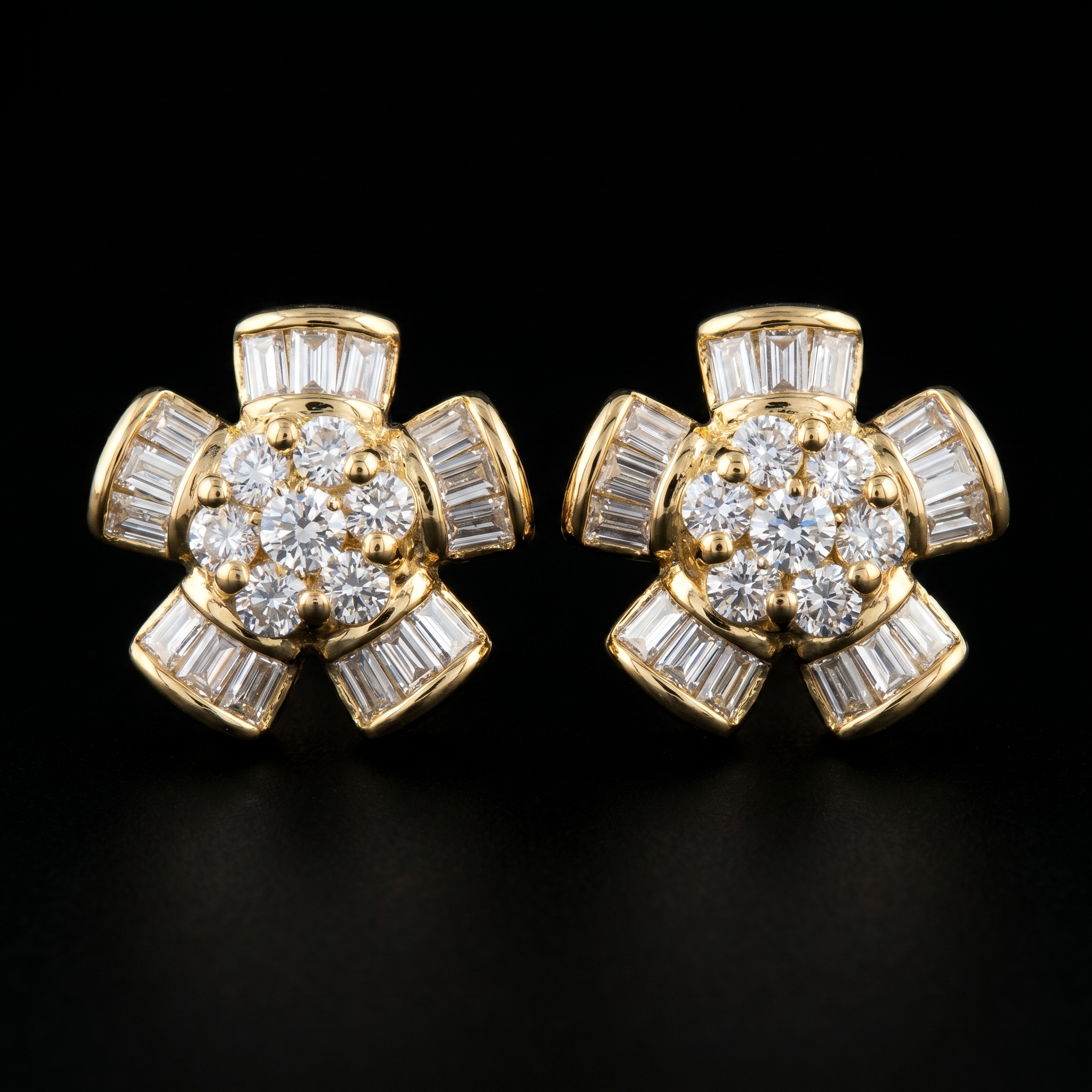 1Ct of Earring With The Purity of 18K