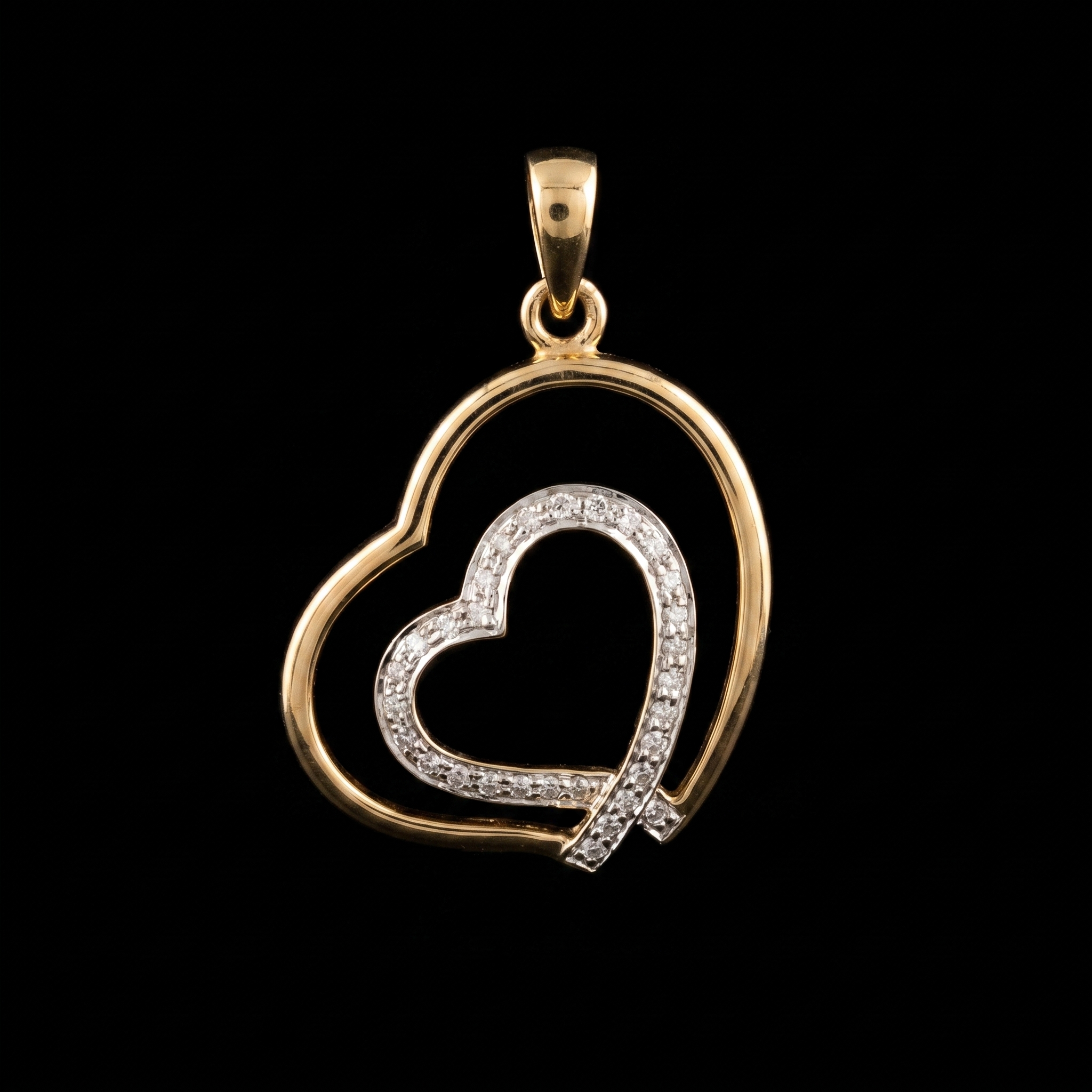 0.1Ct of Locket With the Purity of 18K