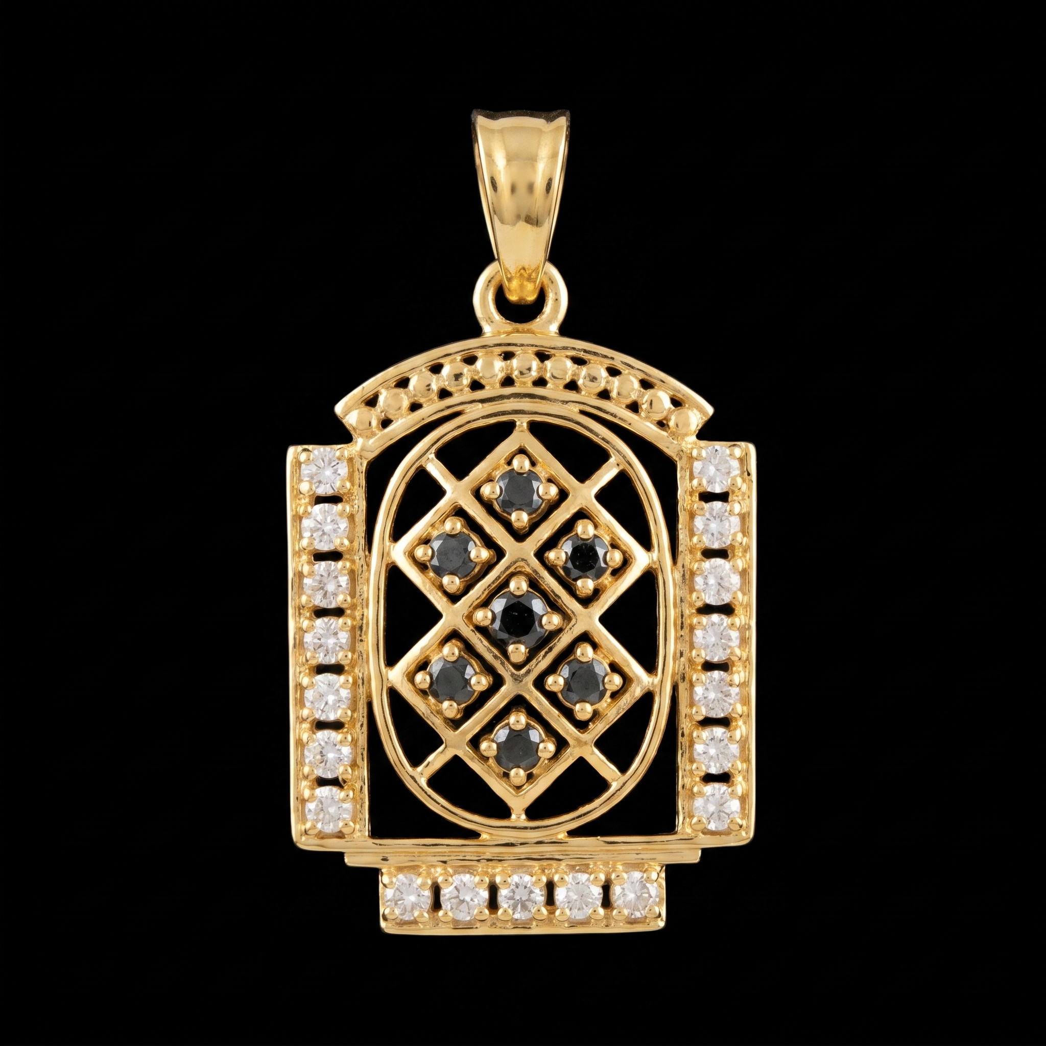 0.54Ct of Locket With the Purity of 18K