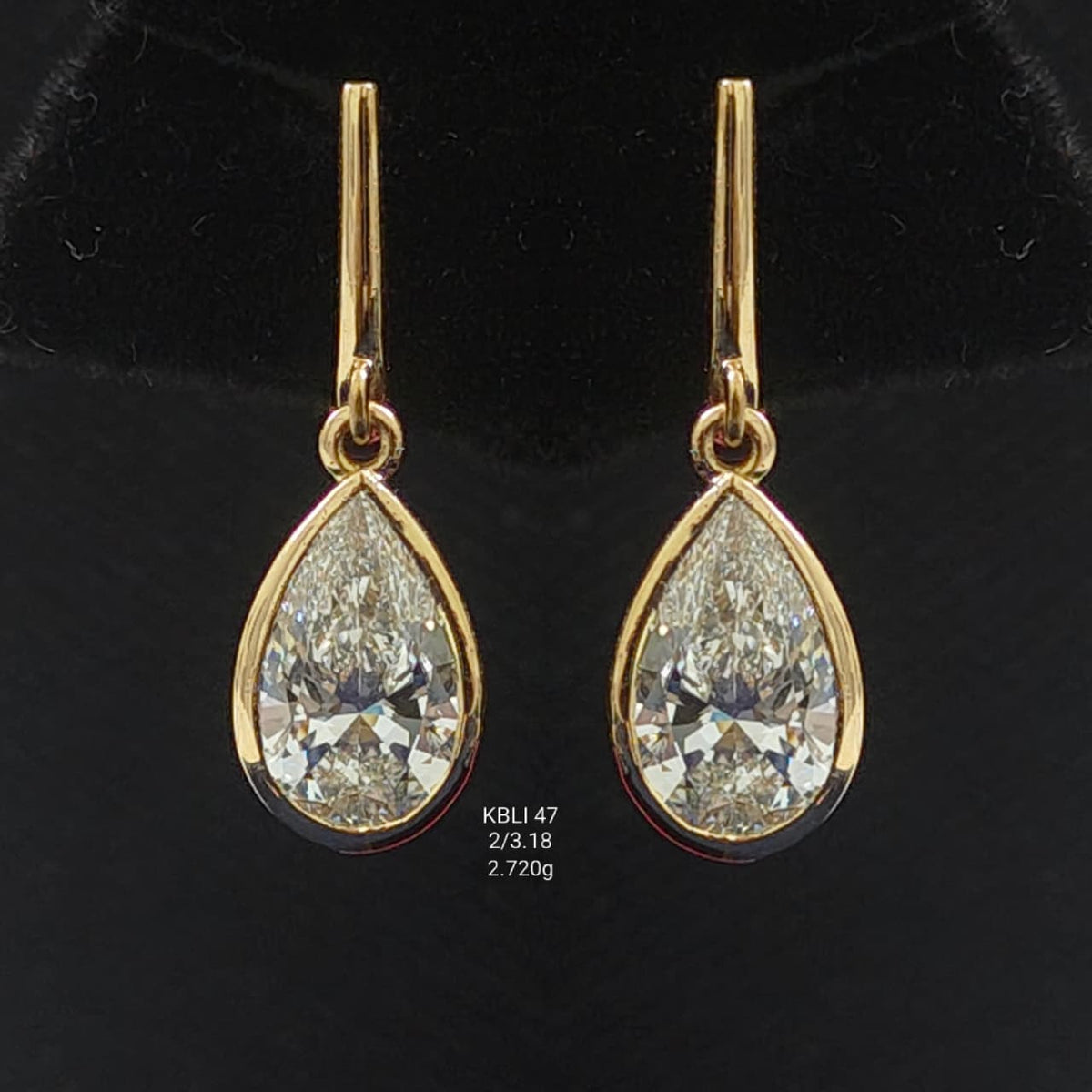 3.18 Ct Lab Grown Diamond Bali Earrings in 18K Gold